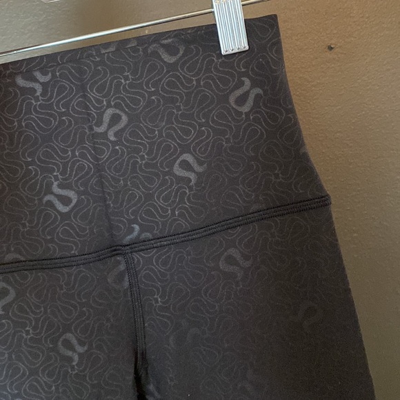 Lululemon High Rise Align Pant - Picture 3 of 4